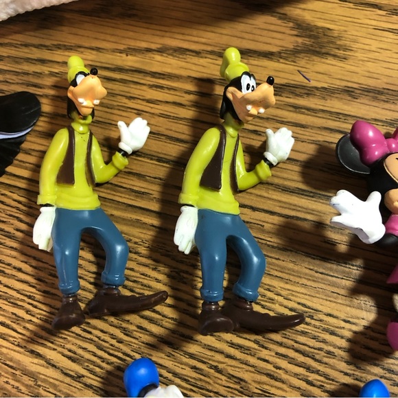 Disney mini figures Mickey Minnie Donald Goofy and Maleficent- set of 9 - Picture 4 of 11